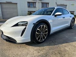 Weiß Gebraucht 2021 Porsche Taycan Cross Turismo Kombi | 59.990 €