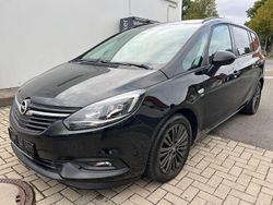 Schwarz Gebraucht 2019 Opel Zafira Life Business Edition Van | 11.000 € (Fairer Preis)