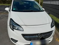 Weiß Gebraucht 2015 Opel Corsa Kleinwagen | 5.750 € (Guter Preis)