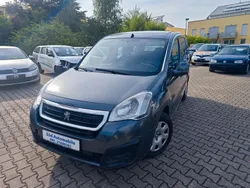 Grau Gebraucht 2016 Peugeot Partner Tepee Active Van / Kleinbus | 9.980 € (Fairer Preis)
