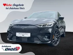 Dark matter/starlight gray Gebraucht 2022 Ford Mustang Mach-E GT SUV | 44.990 €