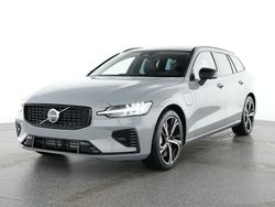 Vapour grey / metallic Gebraucht 2025 Volvo V60 Ultra Kombi | 49.990 € (Fairer Preis)