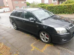 Schwarz Gebraucht 2008 Toyota Avensis Kombi | 2.900 € (Etwas zu teuer)