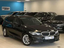 Schwarz Gebraucht 2021 BMW 320 Sport Line Kombi | 17.999 € (Guter Preis)