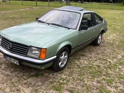 Grün Gebraucht 1981 Opel Senator Coupé | 5.250 €