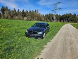Schwarz Gebraucht 2013 Mercedes C300 Avantgarde Edition Kombi | 9.250 € (Fairer Preis)