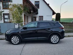 Schwarz Gebraucht 2020 Opel Grandland X Ultimate SUV | 19.099 € (Fairer Preis)
