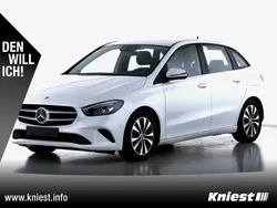 Weiss Gebraucht 2021 Mercedes B220 Style Van / Kleinbus | 30.250 € (Fairer Preis)
