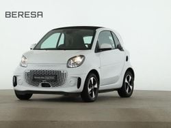 Weiß Gebraucht 2021 Smart ForTwo Electric Drive Passion Coupé | 7.980 € (Guter Preis)