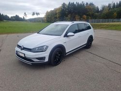 Weiß Gebraucht 2015 VW Golf Alltrack Kombi | 9.000 € (Superpreis)