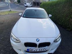Weiß Gebraucht 2012 BMW 125 Kleinwagen | 12.999 €