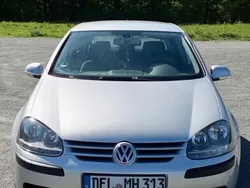 Silber Gebraucht 2005 VW Golf IV Limousine | 4.290 € (Etwas zu teuer)