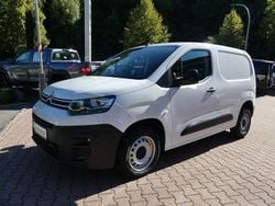 Weiß Gebraucht 2023 Citroën Berlingo Van / Kleinbus | 18.990 € (Fairer Preis)