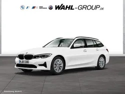 Weiß Gebraucht 2021 BMW 318 Advantage Kombi | 25.890 € (Fairer Preis)