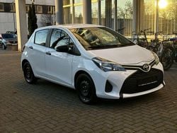 Super white 2 Gebraucht 2015 Toyota Yaris Basis Kleinwagen | 7.750 € (Fairer Preis)
