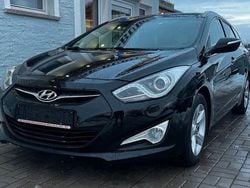 Schwarz Gebraucht 2014 Hyundai i40 Style Kombi | 4.900 € (Fairer Preis)