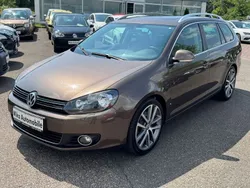 Braun Gebraucht 2011 VW Golf VI Exclusive Kombi | 8.200 € (Teuer)