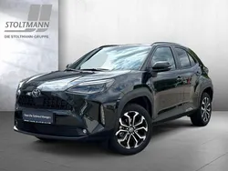 Schwarz Gebraucht 2024 Toyota Yaris Cross SUV | 26.950 € (Guter Preis)