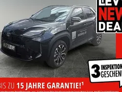 Schwarz Gebraucht 2025 Toyota Yaris Cross SUV | 28.489 € (Fairer Preis)