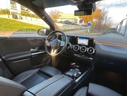 Grau Gebraucht 2019 Mercedes B180 Progressive Van / Kleinbus | 19.499 € (Guter Preis)