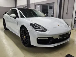 Weiß Gebraucht 2017 Porsche Panamera 4S Sport Limousine | 68.800 € (Etwas zu teuer)