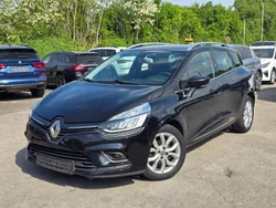 Schwarz Gebraucht 2017 Renault Clio GrandTour Intens Kombi | 9.800 € (Fairer Preis)