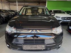 Schwarz Gebraucht 2013 Mitsubishi Outlander SUV | 10.900 €