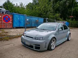 Grau Gebraucht 2002 VW Golf IV Limousine | 8.500 €