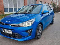 (spb) bathysblau met. Gebraucht 2023 Kia Rio Platinum Edition Kleinwagen | 19.900 € (Teuer)