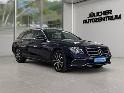 Blau Gebraucht 2020 Mercedes E300 Avantgarde Kombi | 22.990 € (Guter Preis)