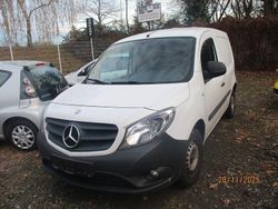 Weiß Gebraucht 2019 Mercedes Citan 111 Van / Kleinbus | 9.900 € (Guter Preis)