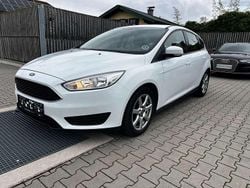 Frostweiß Gebraucht 2015 Ford Focus Trend Kleinwagen | 5.500 € (Guter Preis)