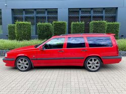 Rot Gebraucht 1996 Volvo 850 Kombi | 26.800 €