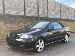 Schwarz Gebraucht 2004 Opel Astra Cabriolet Cabrio | 4.999 € (Fairer Preis)
