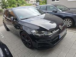 Gebraucht 2017 VW Golf VII GTD Limousine | 20.000 €