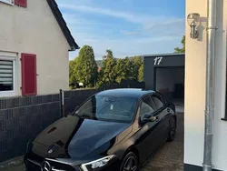 Schwarz Gebraucht 2021 Mercedes E250 AMG line Limousine | 22.999 € (Guter Preis)