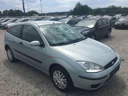 Hellblau Gebraucht 2004 Ford Focus Viva Limousine | 2.000 € (Etwas zu teuer)