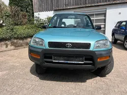 Grün Gebraucht 1997 Toyota RAV4 SUV | 4.900 € (Teuer)