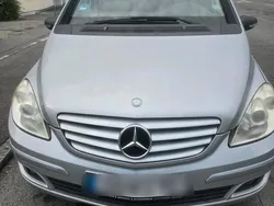 Silber Gebraucht 2006 Mercedes B180 Van / Kleinbus | 1.850 € (Fairer Preis)