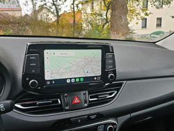 Grau Gebraucht 2021 Hyundai i30 Kombi | 17.500 € (Fairer Preis)