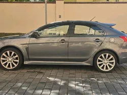 Grau Gebraucht 2012 Mitsubishi Lancer Limousine | 5.000 € (Fairer Preis)