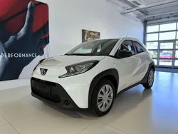 Schneeweiß Neu 2025 Toyota Aygo Business Edition Kleinwagen | 17.480 €