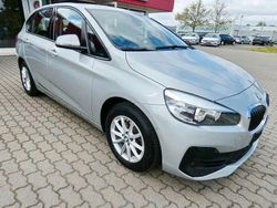 Silber Gebraucht 2020 BMW 216 Active Tourer Van / Kleinbus | 14.986 €