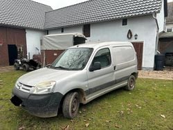 Grau Gebraucht 2003 Citroën Berlingo Van / Kleinbus | 1.000 € (Guter Preis)