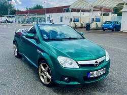 Grün Gebraucht 2005 Opel Tigra Cabrio | 3.500 € (Teuer)