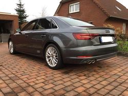 Grau Gebraucht 2017 Audi A4 Design Limousine | 19.900 € (Fairer Preis)