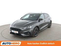Grau Gebraucht 2019 Ford Focus ST-Line Limousine | 17.480 € (Fairer Preis)