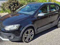 Schwarz Gebraucht 2011 VW Polo Cross Kleinwagen | 4.850 € (Guter Preis)