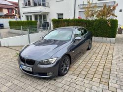 Grau Gebraucht 2007 BMW 325 Cabriolet Sport Line Cabrio | 7.199 € (Fairer Preis)