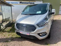Polarsilber metallic Gebraucht 2018 Ford Transit Custom Titanium Van / Kleinbus | 27.850 € (Teuer)